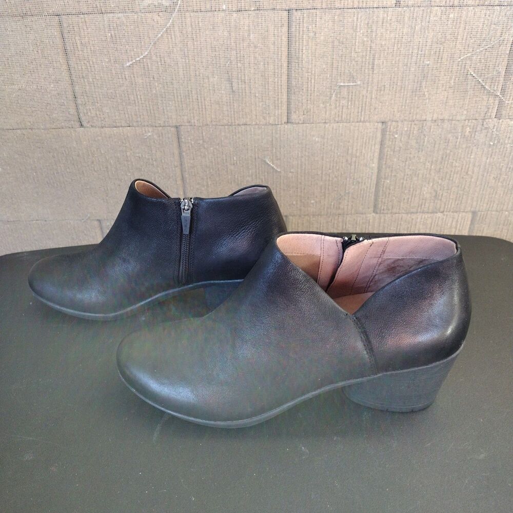 Dansko Raina Black Burnished Nubuck Women's Ankle Boot Womens Sz 41 US 10.5-11